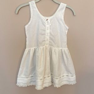 Vintage 70’s girls size 8 white cotton slip. Lace and pin tucking details.